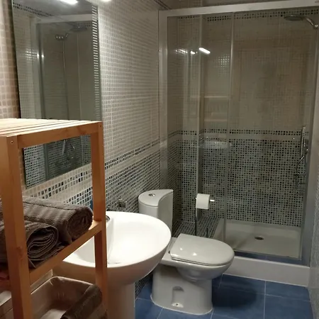 Bay Sun Apartment *