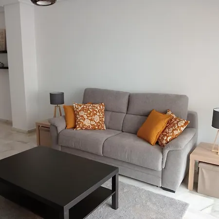 Bay Sun Apartment *